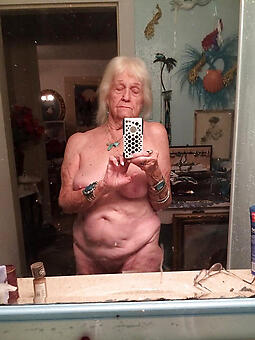 exposed older laddie selfshot photos